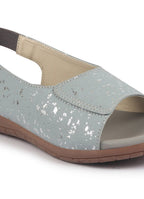floaters for women