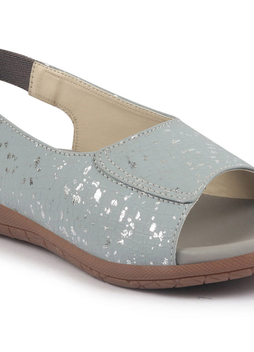 floaters for women