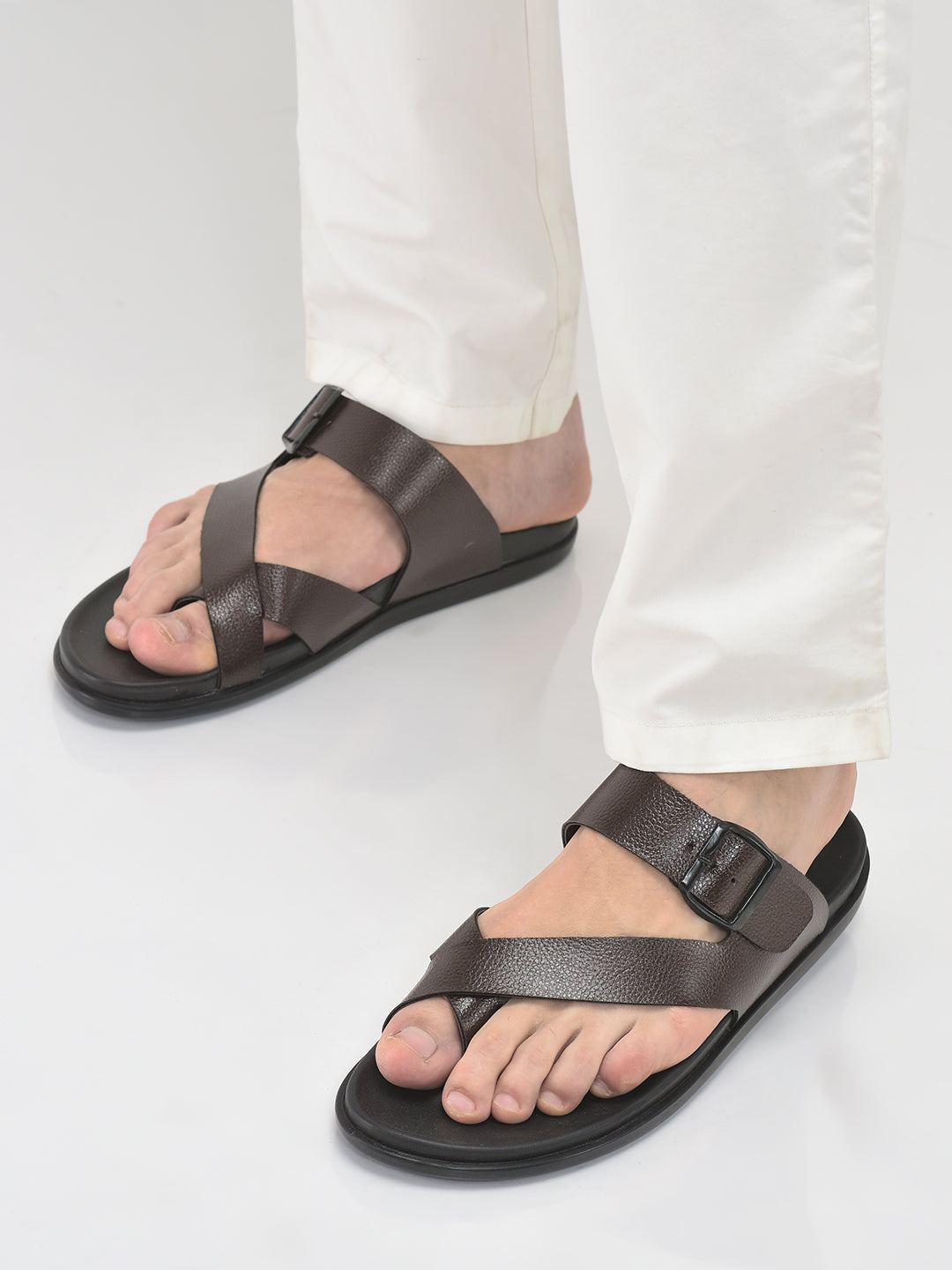 Brown Sandals Ripped Jeans With Sandals Men Brown Toe Ring