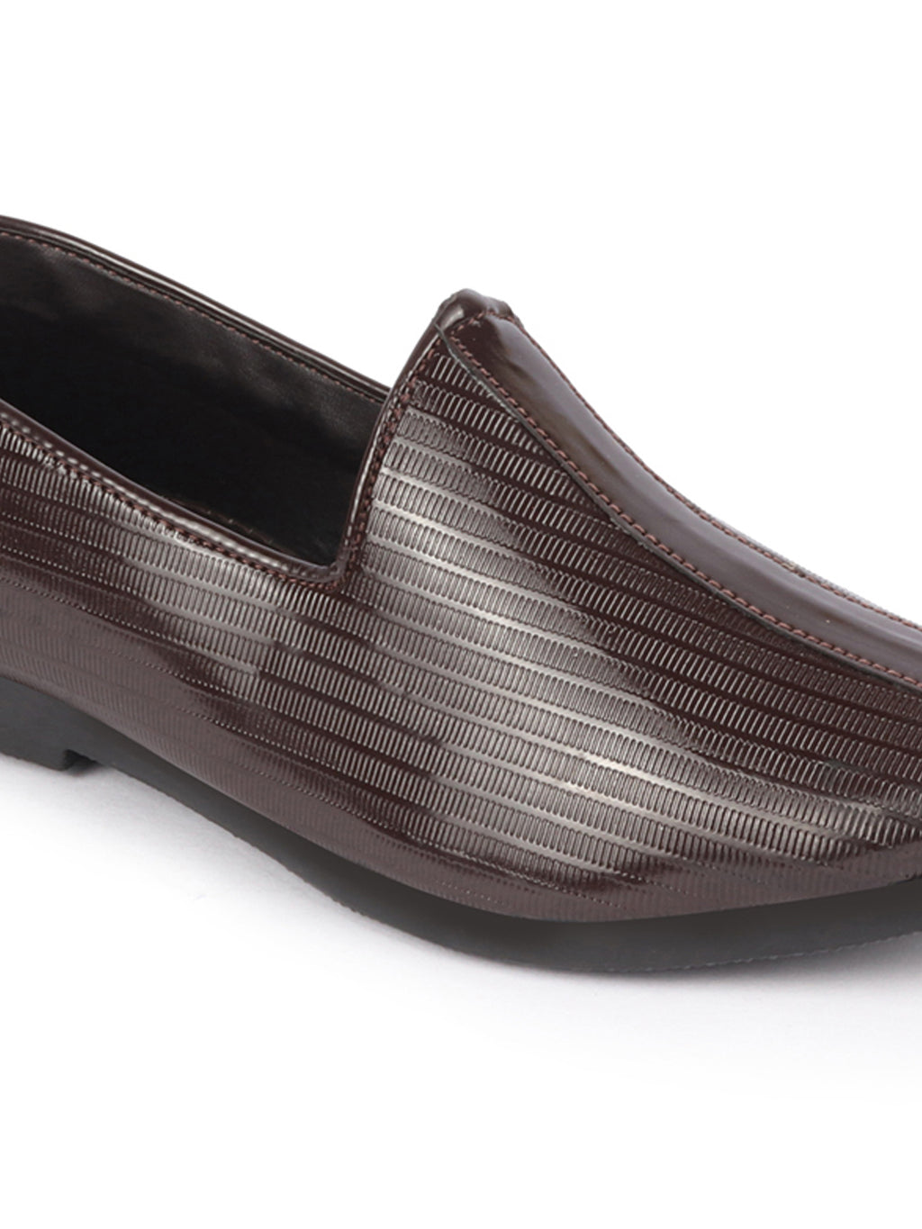 Shop Men Brown Glossy Shine Textured Design Wedding Festive Ethnic Slip On Jutis and Mojaris Online.
