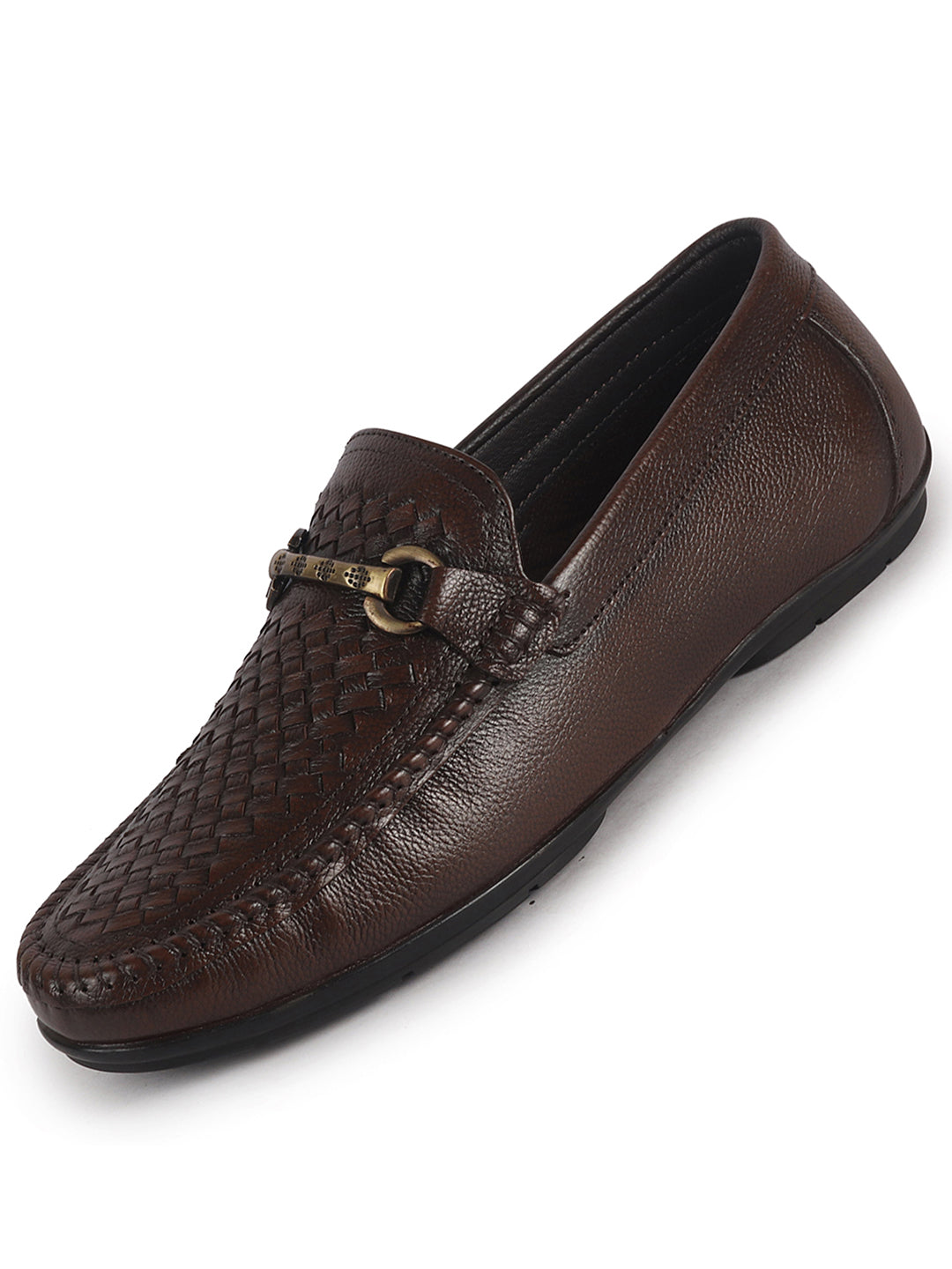 mocassin
