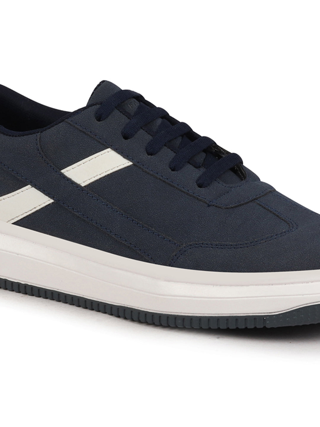 men sneakers