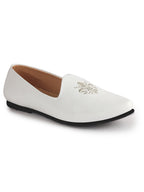 Men White Patent Glossy Ethnic Embroidered Design Slip On Shiny Juttis & Mojaris For Party|Wedding|Festival