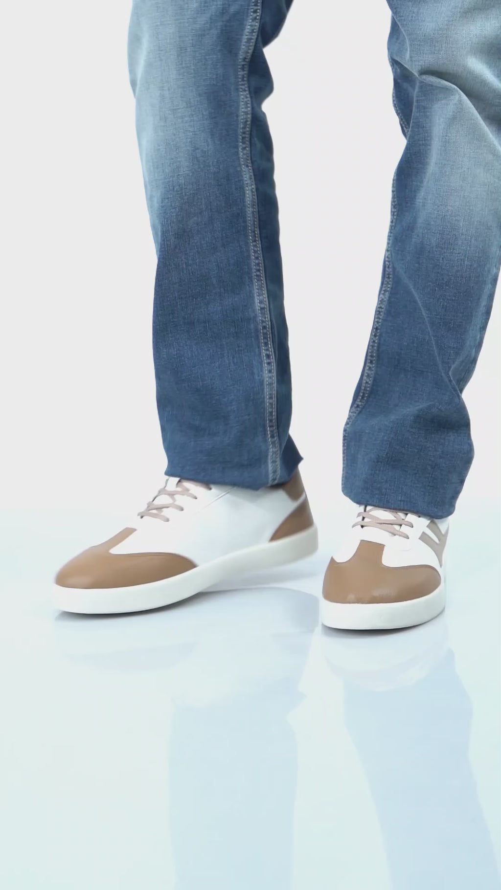 Men Green Colorblocked Classic Lace Up Sneakers | Casual Shoes with Soft Cushioned Insole | Trendy Low Top Sneaker with TPR Sole