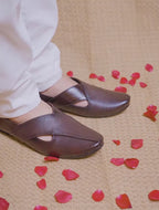 Men Brown Embossed Design Ethnic Party Slip On Juttis and Mojaris
