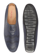 Shop Men Blue Ethnic Slip-On Juttis Online.