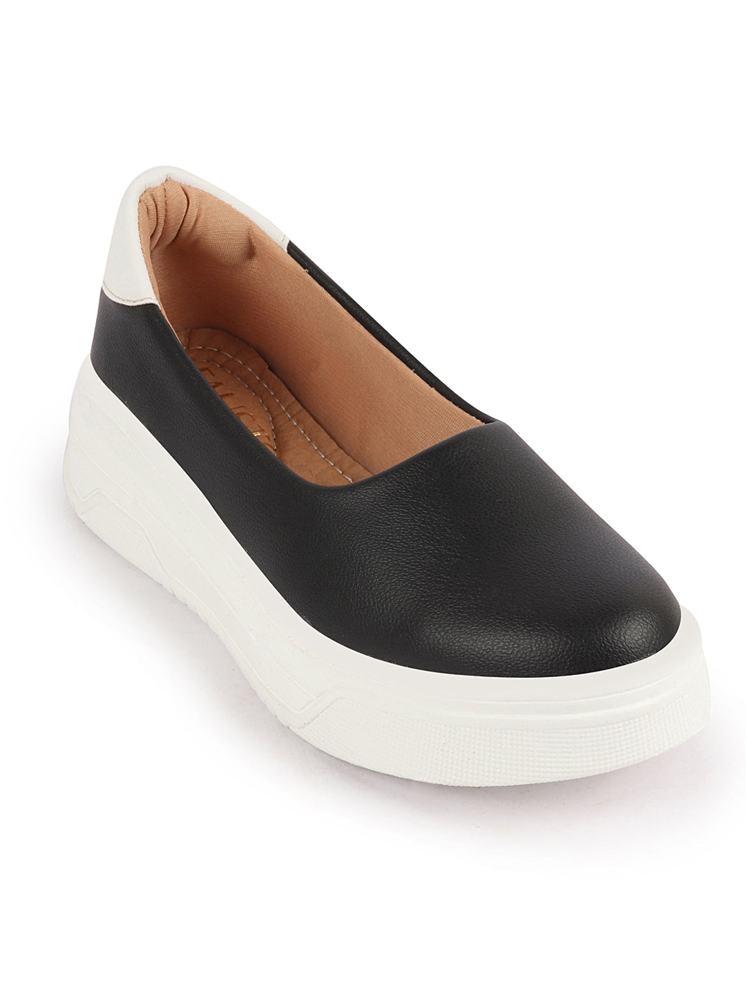 walking shoes women
