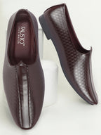 Shop Basics Men Brown Embossed Design Ethnic Slip On Juttis and Mojaris Online.