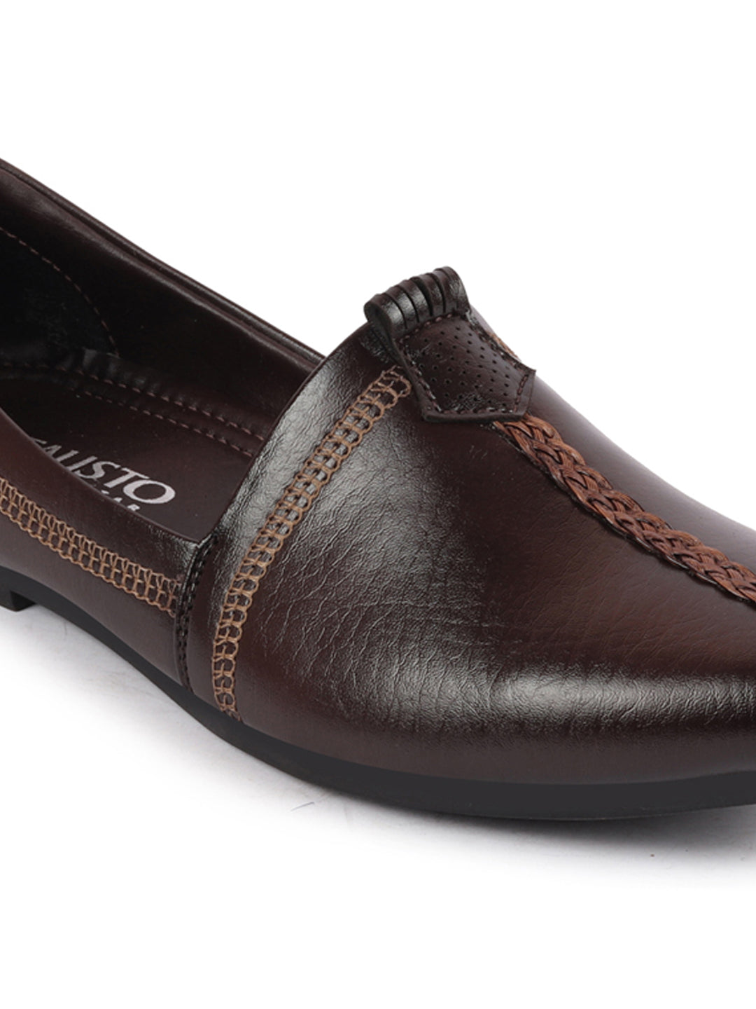 Shop Men Brown Wedding Party Evening Broad Feet Ethnic Slip On Juttis and Mojaris Online.