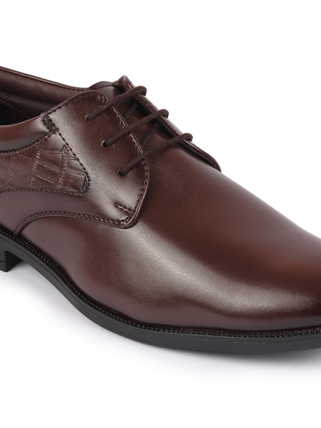shop men brown wedding party embossed design oxford lace up shoes online.