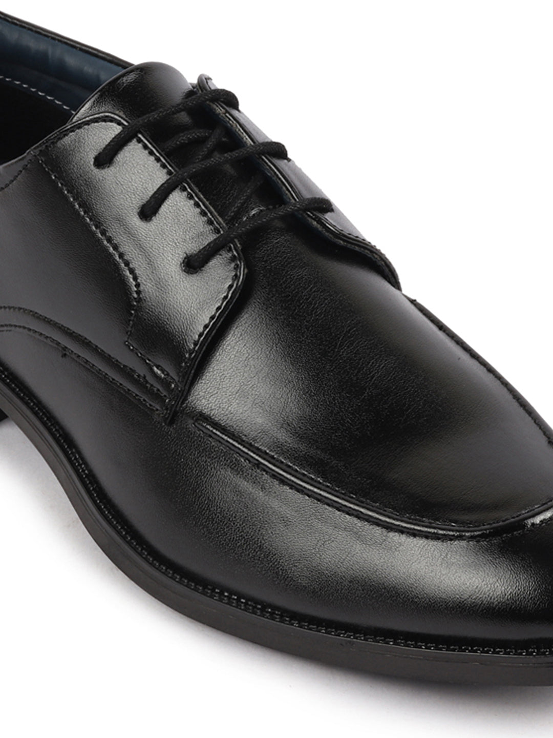 Shop Men Black Formal Office Comfort Lace-Up Derby Shoes Online.