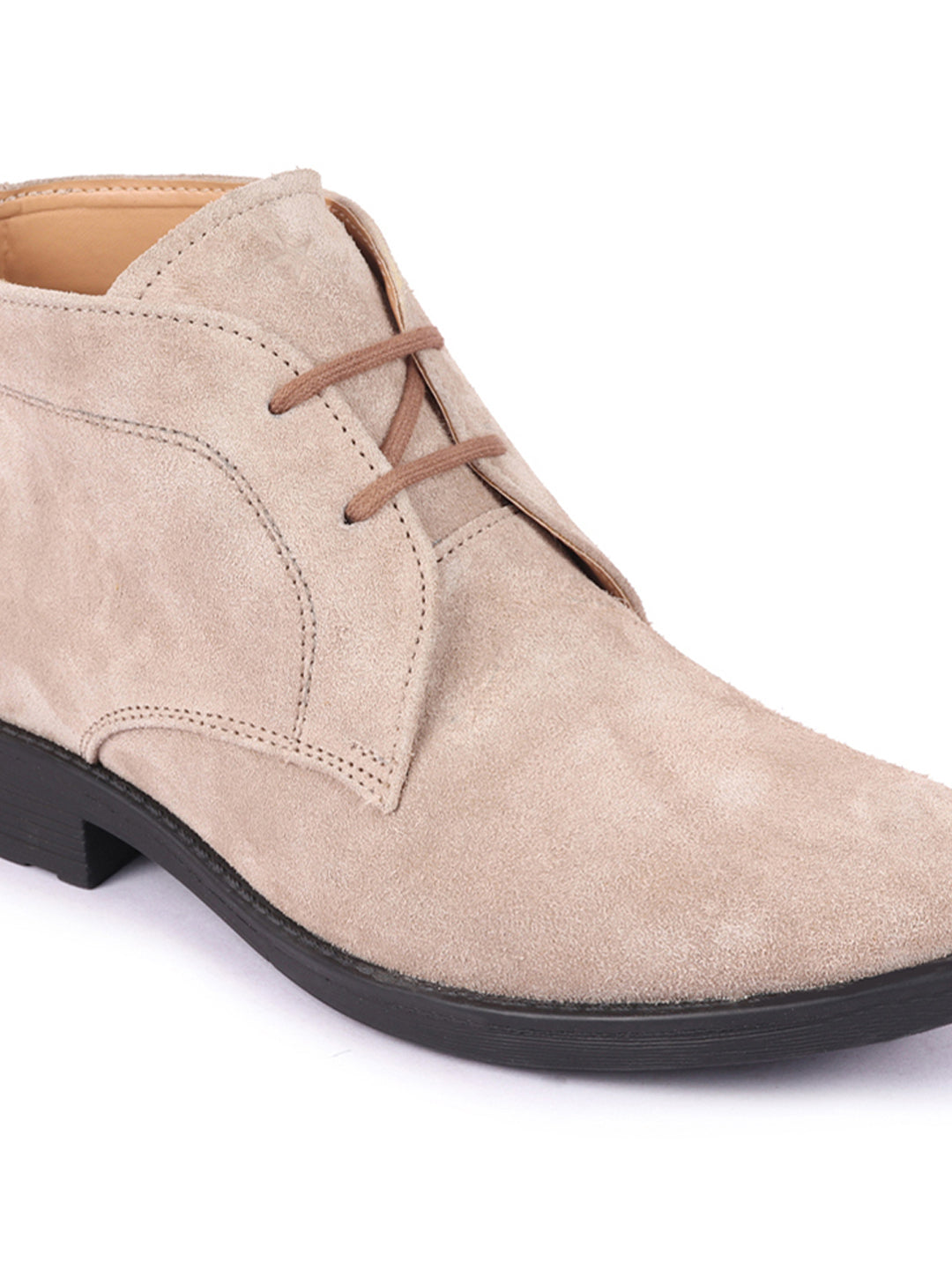 Shop Men Cheeku Suede Leather High Ankle Lace Up Chukka Boots Online.