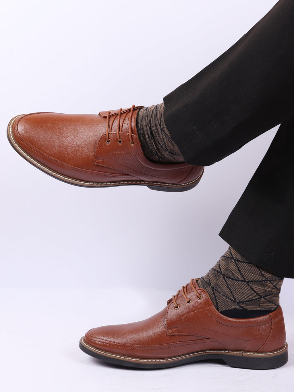Shop Men Tan Formal Lace-Up Derby Uniform Dress Shoes Online.