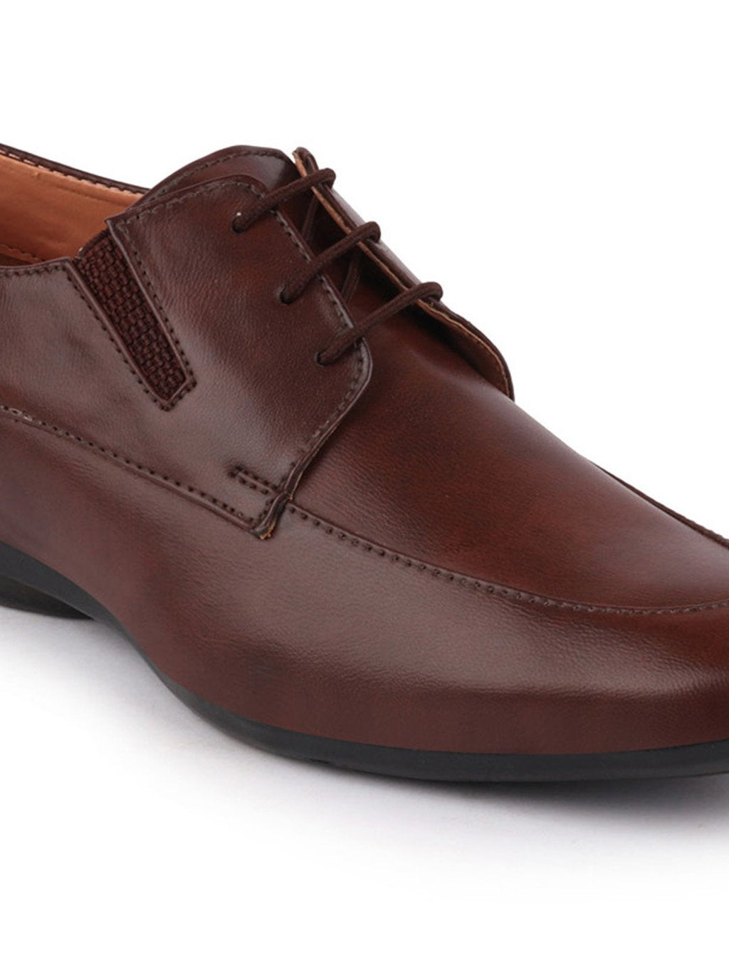 Shop Men Brown Formal Lace-Up Derby Shoes Online.