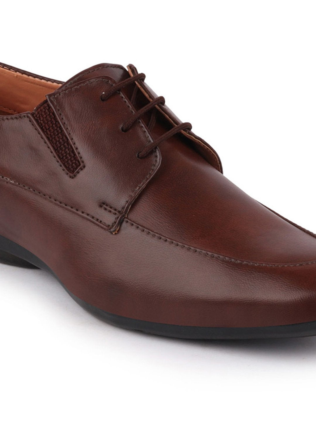 Shop Men Brown Formal Lace-Up Derby Shoes Online.
